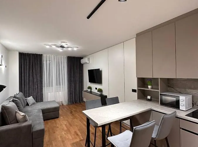 з джакузі вулиця під голоском 15 б стилізована з новим сучасний ремонтом 아파트 리비프