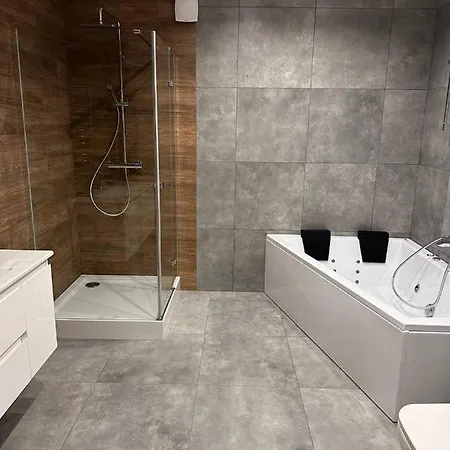 Apartment з джакузі вулиця під голоском 15 б стилізована з новим сучасний ремонтом